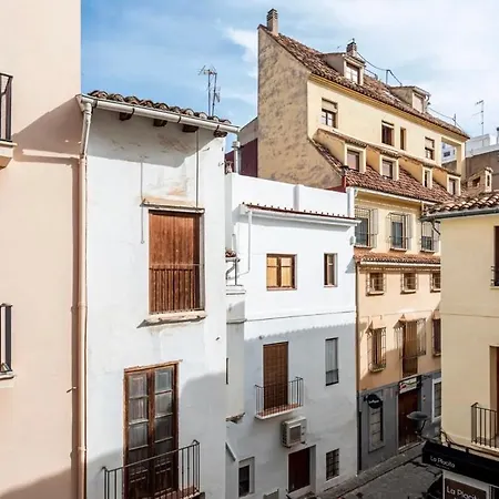 Peixcateria Mini فندق-كبسولة